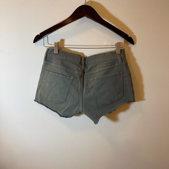 Frame olive green shorts - Picture 5 of 11